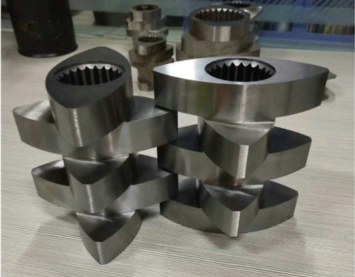 เยอรมนี 45 ชิ้นส่วนเครื่องอัดรีดพลาสติก Bimetallic Alloy Screw Barrel Screw Element