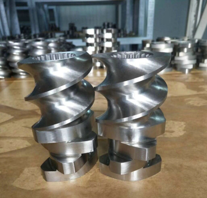 เยอรมนี 45 ชิ้นส่วนเครื่องอัดรีดพลาสติก Bimetallic Alloy Screw Barrel Screw Element
