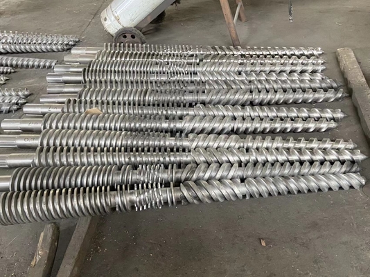 ท่อ UPVC 65/132 กระบอกสกรูคู่ทรงกรวยพร้อมชั้น Bimetallic