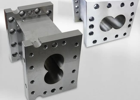 ชิ้นส่วนอะไหล่สกรู Bimetallic Intermeshing และ Barrel Hdpe Extruder