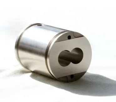 ชิ้นส่วนอะไหล่สกรู Bimetallic Intermeshing และ Barrel Hdpe Extruder