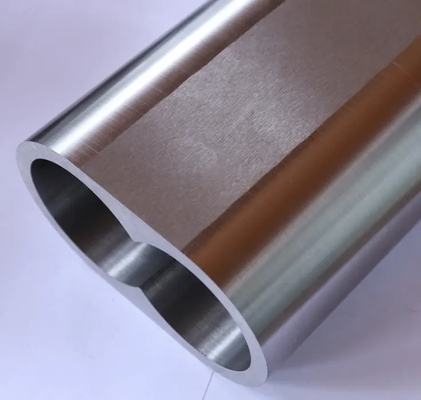 Bimetallic Screw and Barrel Liner สำหรับ Extruder เป็น Polyethylene Polypropylene PVC PET