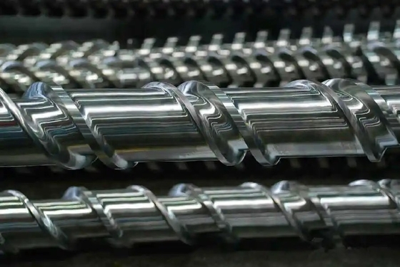 การอัดขึ้นรูปพลาสติก PE PS PC ABS PET PP PVC Conical Twin Screw Barrel Parallel