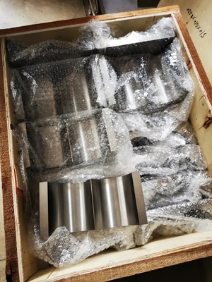 Screw And Barrel Split Liner สำหรับสายการผลิตเครื่องอัดรีดพลาสติก