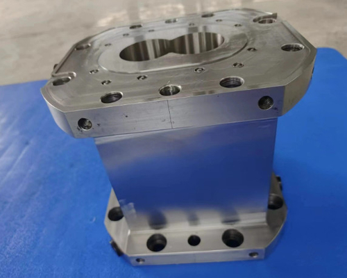 การออกแบบแบบพิเศษ extruder Sleeve Liner สําหรับความต้องการการ extrusion เอกลักษณ์