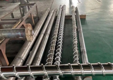 การผลิตสูง 100 มิลลิเมตรสกรูและท่อสําหรับพลาสติกท่อ extrusion เครื่อง