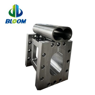 HIP Bimetallic Twin Screw Extruder Barrel ด้วยความแข็ง 58-62HRC และวัสดุ PM-HIP WR14 ได้รับการรับรอง ISO9001