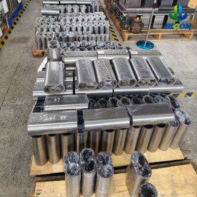 กระบอกสกรูเอ็กซ์ตรูเดอร์ทนทานต่อการกัดทุบ พร้อมแผ่นผสม Ni60 เพื่อเพิ่มความทนทานต่อการสกัดในเครื่องสกรูสองตัว