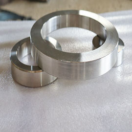 Inconel 625 ที่กำหนดเองประกอบวาล์วชิ้นส่วนเหล็กโลหะผสมปลอมแปลงแขนสำหรับการต่อเรือ