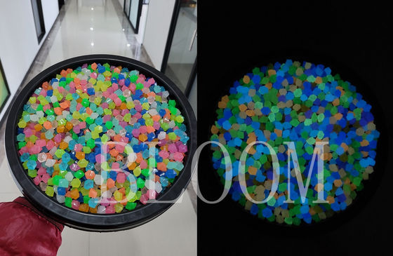 2mm 3mm เรืองแสงใน Dark Stone สวน ตกแต่งถังปลา
