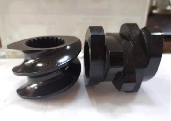 QPQ W6Mo5Cr4V2 เส้นผ่านศูนย์กลางของสกรู 62.4 มม. สำหรับเครื่องอัดรีดพลาสติก