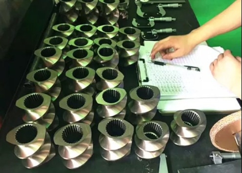 Type 75 Twin Screw Extruder Elements สำหรับชิ้นส่วนอะไหล่เครื่องอัดรีดพลาสติกวิศวกรรม
